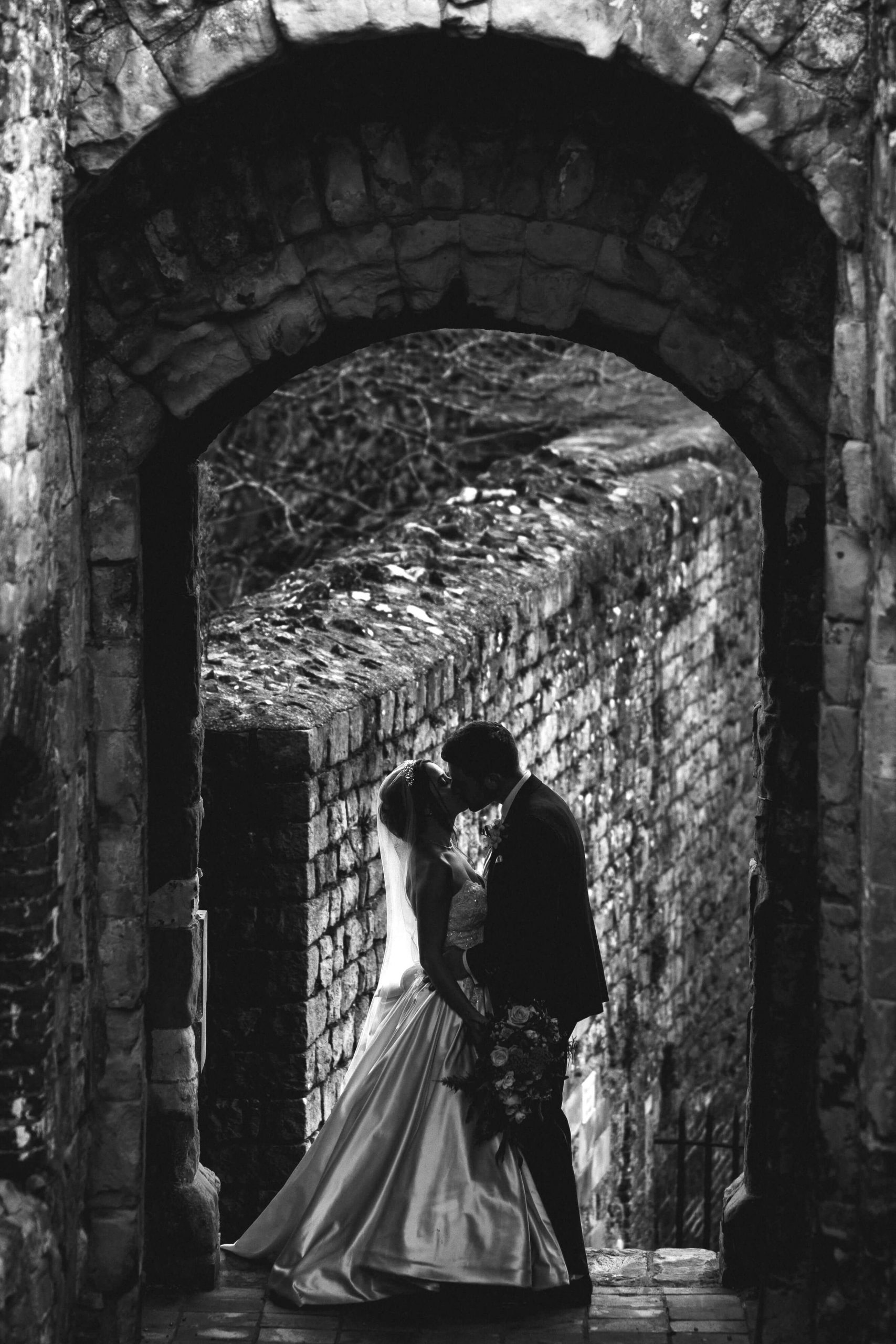 wedding-photographer-and-videographer-Farnham Castle-02