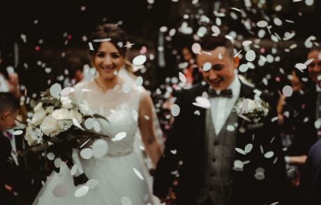 bride and groom with confetti